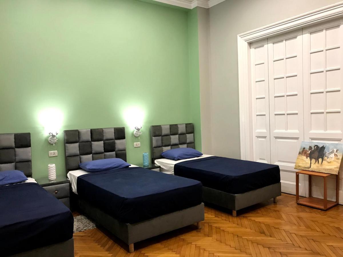 Hostel Hub